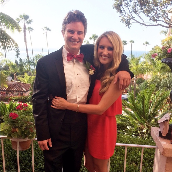 Meet your Posher, Jessica - Picture 1 of 1