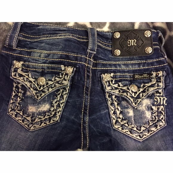 Miss Me size 24 regular - signature skinny jeans