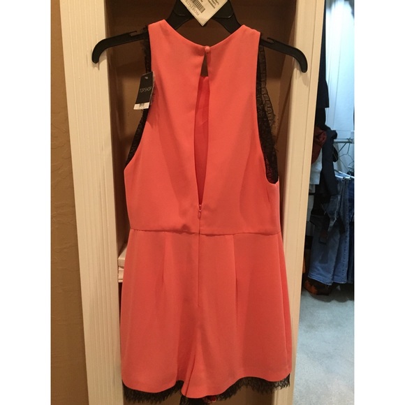 NWT Topshop romper with black lace - Picture 2 of 3