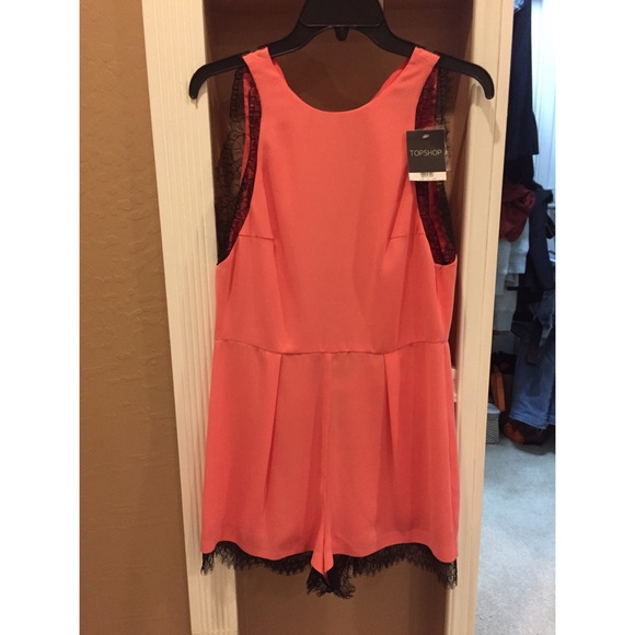 NWT Topshop romper with black lace - Picture 3 of 3