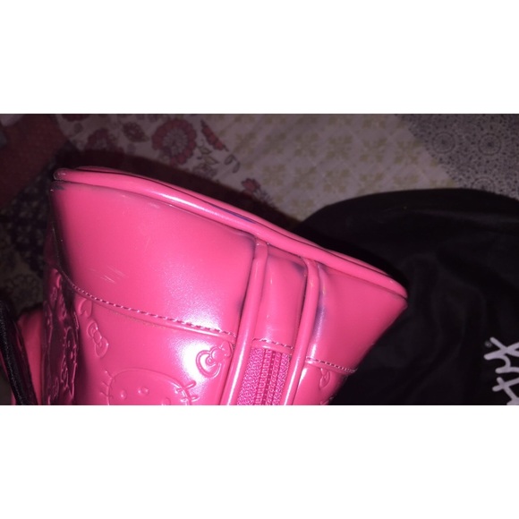 Pink hello kitty hologram bag (large) - Picture 3 of 4