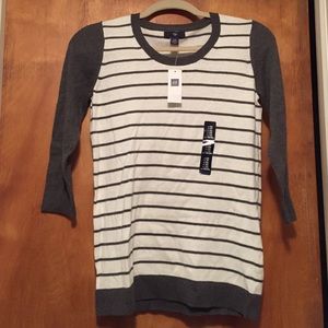 Gap striped crew neck sweater
