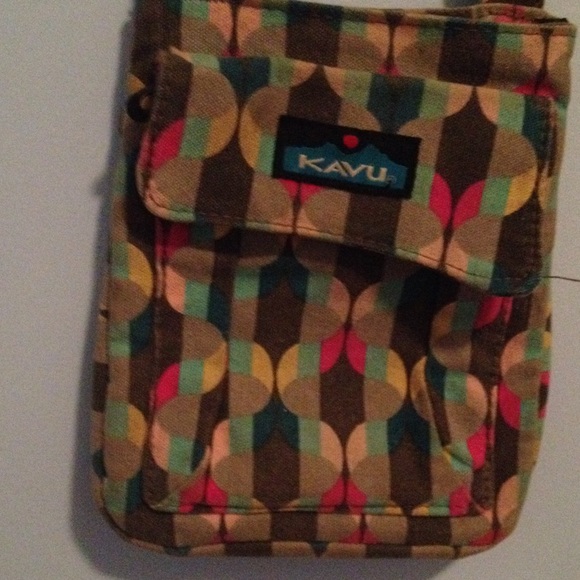 Kavu purse