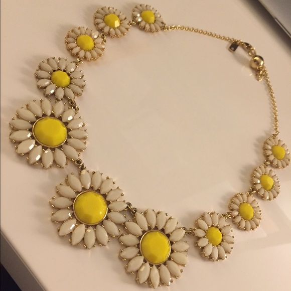 Kate spade sunflower necklace