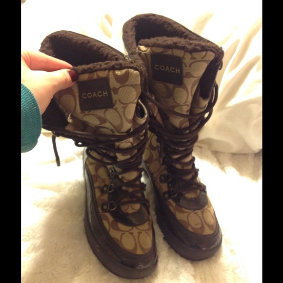 Authentic Coach Snow Boots