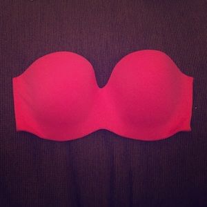 Pink Victoria's Secret Body by VS Strapless bra