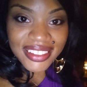 Meet your Posher, Jael