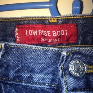 EUC Men's Levis 527 Low Rise Bootcut size 34x34