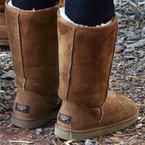 UGGS