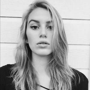 Meet your Posher, Loeva