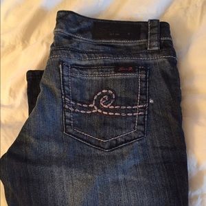Seven jeans