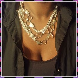 SIVER & CLEAR HEART NECKLACE ?????? *NWT*