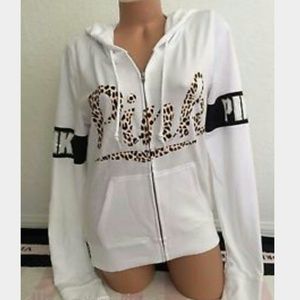 SOLD ON MERCARictoria Secrets leopard Hoodie Small