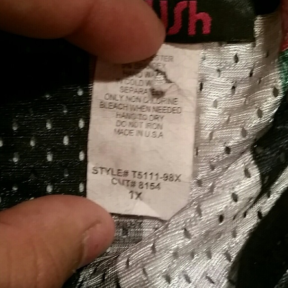 💙 #10 stripes and flowers shirt - Picture 4 of 4