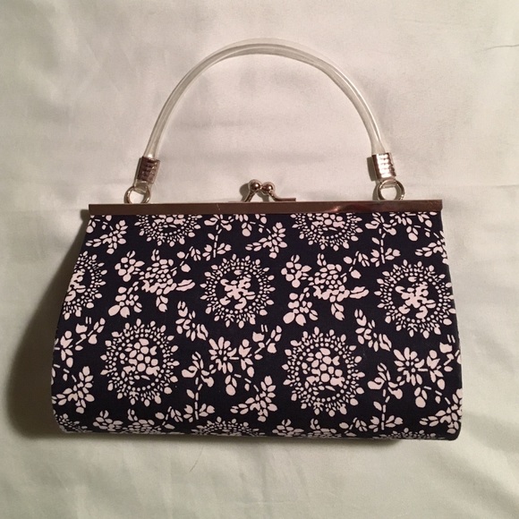 Unique clutch NEW Japanese/Chinese pattern elegant