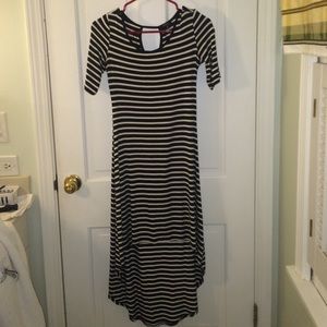 Montaeu Black and White Dress