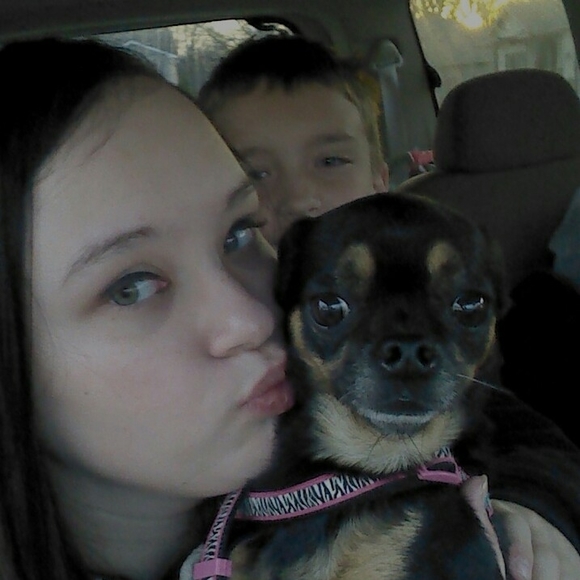 Meet your Posher, Ashley