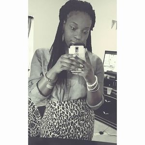 Meet your Posher, Courtney