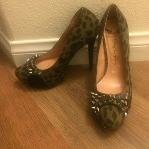 Size 8 heels from Penny Loves Kenny
