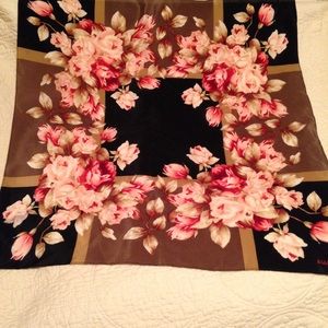 Ellen Tracy silk scarf