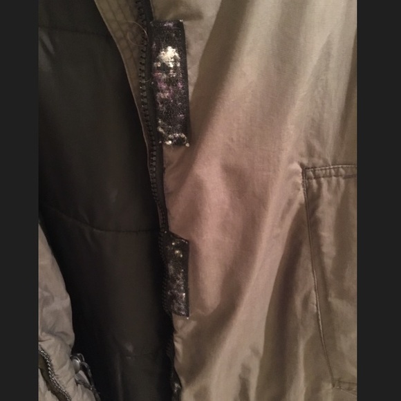 Sold ❄️ - Picture 3 of 4