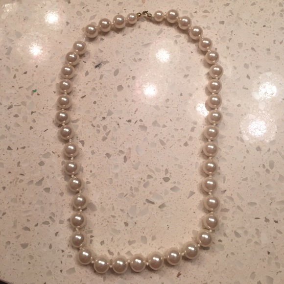 😍😍😍Faux Pearl Necklace😍😍😍