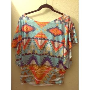 Tribal top
