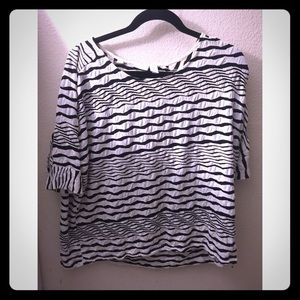 Black and white crop top