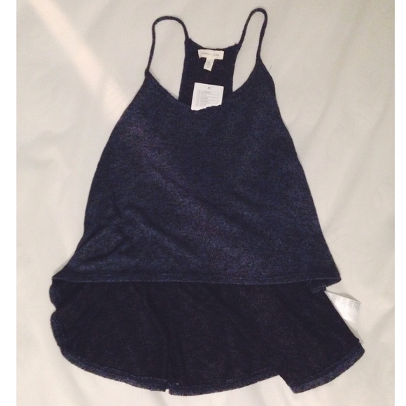 UO Plunging Racerback Tee