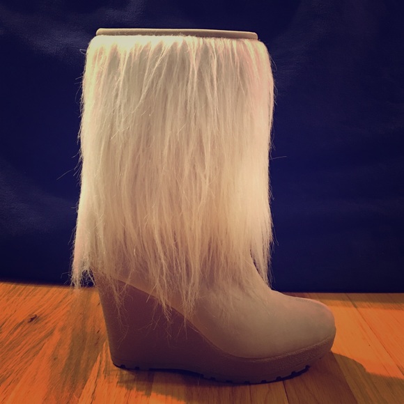 Sexy Winter Furry Wedges!!!👠💟
