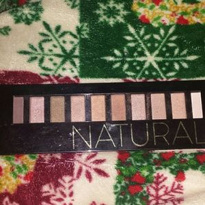 NATURALS PALLETE