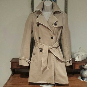 GAP Gorgeous Trench Raincoat
