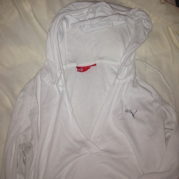 Puma hoodie shirt