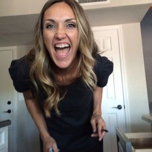 Meet your Posher, Sharon