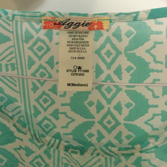 Aztec top - Picture 3 of 3