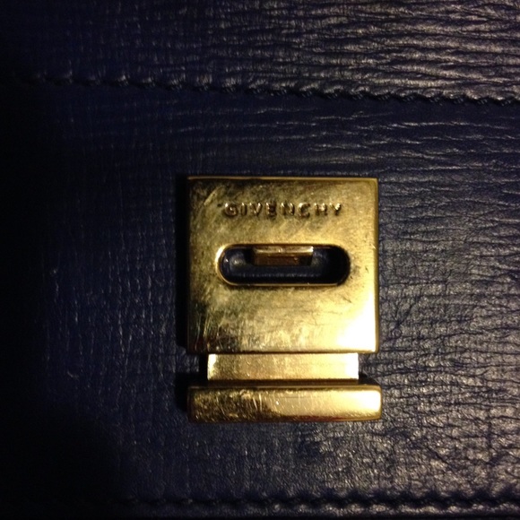 🎉HOST PICK Givenchy Pandora Box bag MEDIUM - Picture 4 of 5