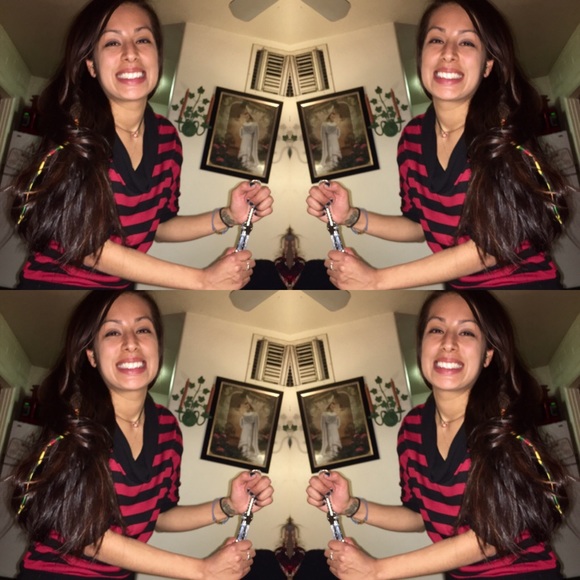 Meet your Posher, Adriana - Picture 4 of 4