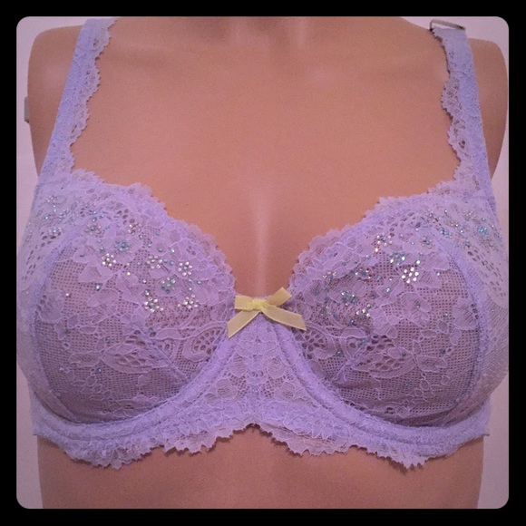 NWT Victoria's Secret Demi bra stones 34C