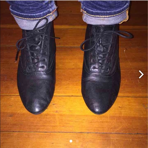 Van boots 🌟