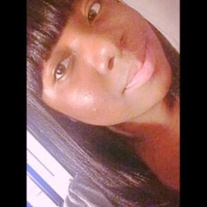 Meet your Posher, Maxine