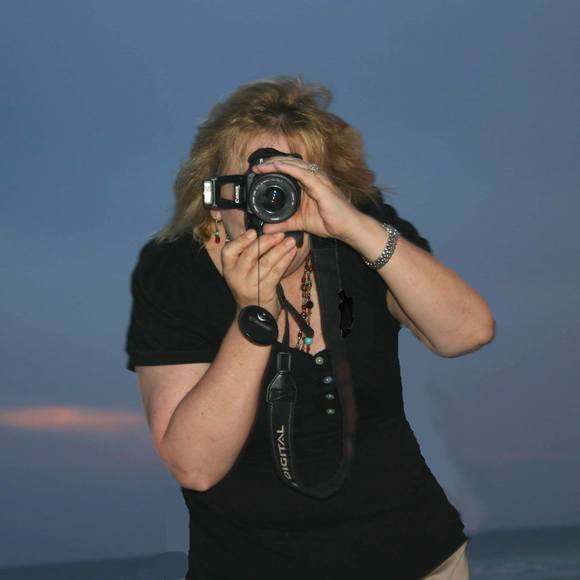 Meet your Posher, Margaret - Picture 1 of 1