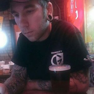 Meet your Posher, Kenny