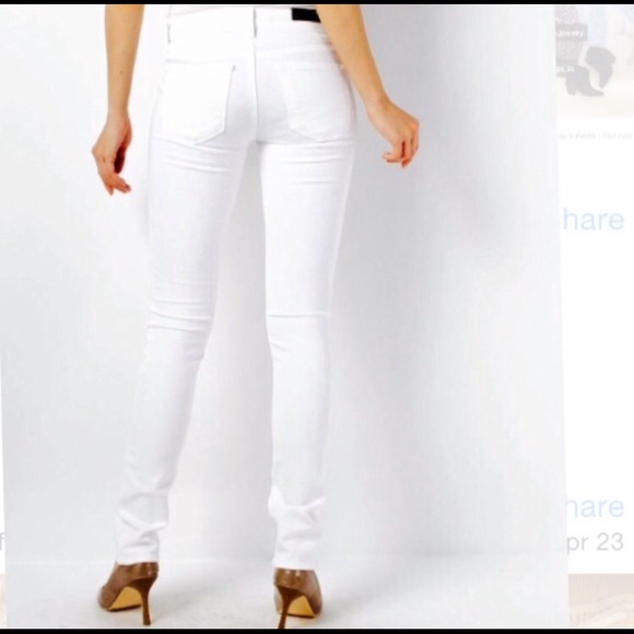 J Brand 8112 Mid-Rise Skinny Jeans - White