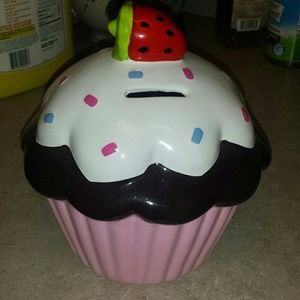 Cupcake bank