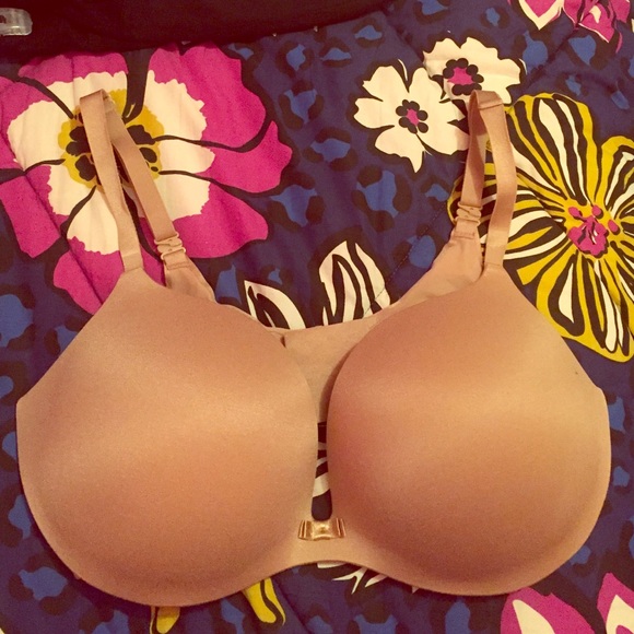 Victoria secret incredible bra