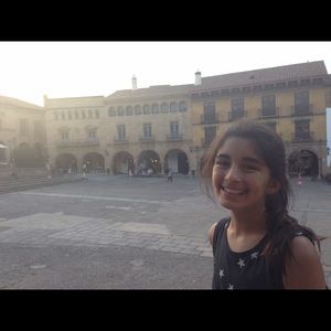 Meet your Posher, Mina