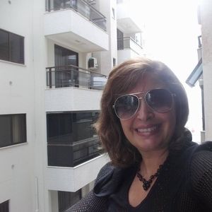 Meet your Posher, Claudete