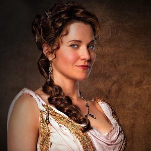 Meet your Posher, Alicia