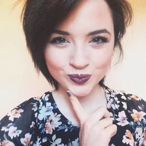 Meet your Posher, Whitney