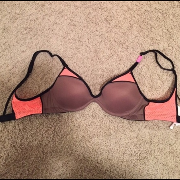 PINK Victoria's Secret Other - NEW PINK push up bra 32A